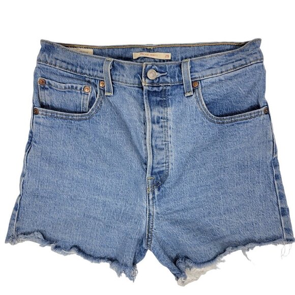 Levi Strauss Women's Lt Wash Raw Hem High-Rise Button Fly Ribcage Shorts Sz 29 - Picture 1 of 16